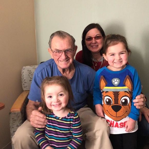 Meet the Posher Other - Meet your Posher, Lauren